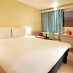 Ibis Styles Rouen Nord-barentin