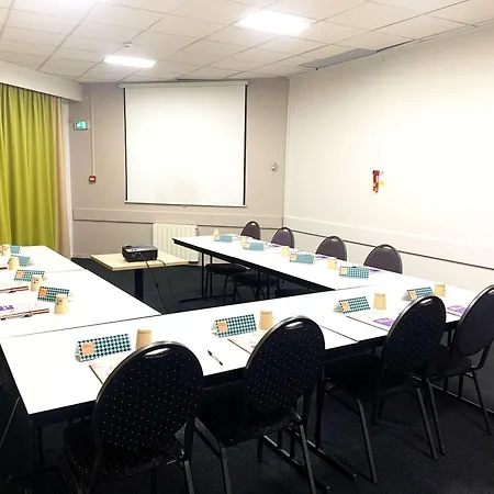 Ibis Styles Rouen Nord-barentin 3*