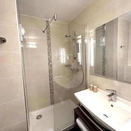 Ibis Styles Rouen Nord-barentin 3* Barentin