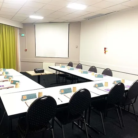 Ibis Styles Rouen Nord-barentin 3*
