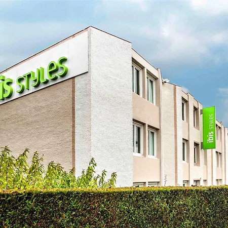 Ibis Styles Rouen Nord-barentin ברנטין
