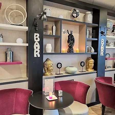 Ibis Styles Rouen Nord-barentin Hotel 3*