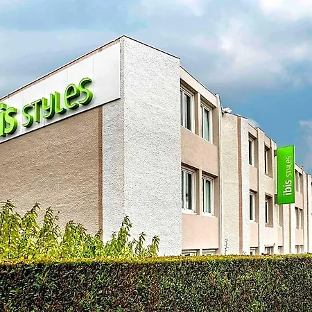 Ibis Styles Rouen Nord-barentin 3*