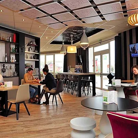 Ibis Styles Rouen Nord-barentin 3*