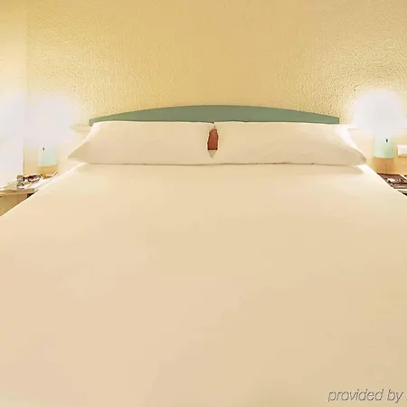 Ibis Styles Rouen Nord-barentin ברנטין