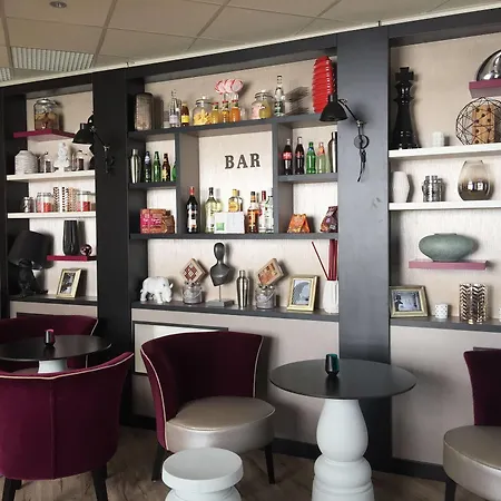 Ibis Styles Rouen Nord-barentin Szálloda 3*