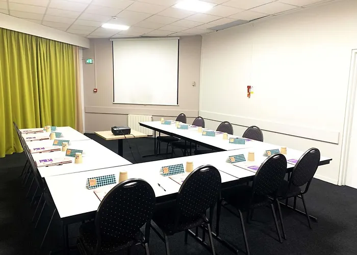 Ibis Styles Rouen Nord-barentin Hotel 3*