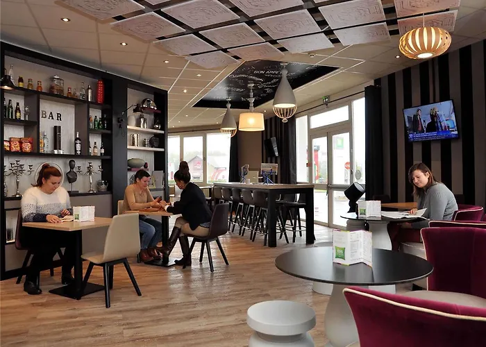 Ibis Styles Rouen Nord-barentin Hotel 3*